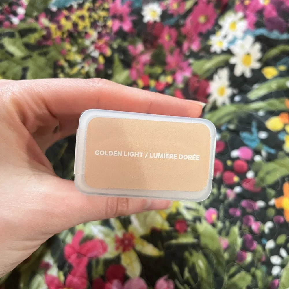 Milk Makeup Blur Liquid Matte Foundation 30ML - Golden Light NWT - Picture 5 of 7